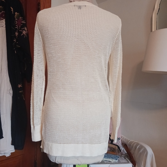 Banana Republic Ecru Linen Tunic Sweater - Picture 9 of 10